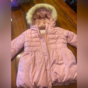 Children’s Place Winter Coat with a hood. Great condition 5T pink & golden bows